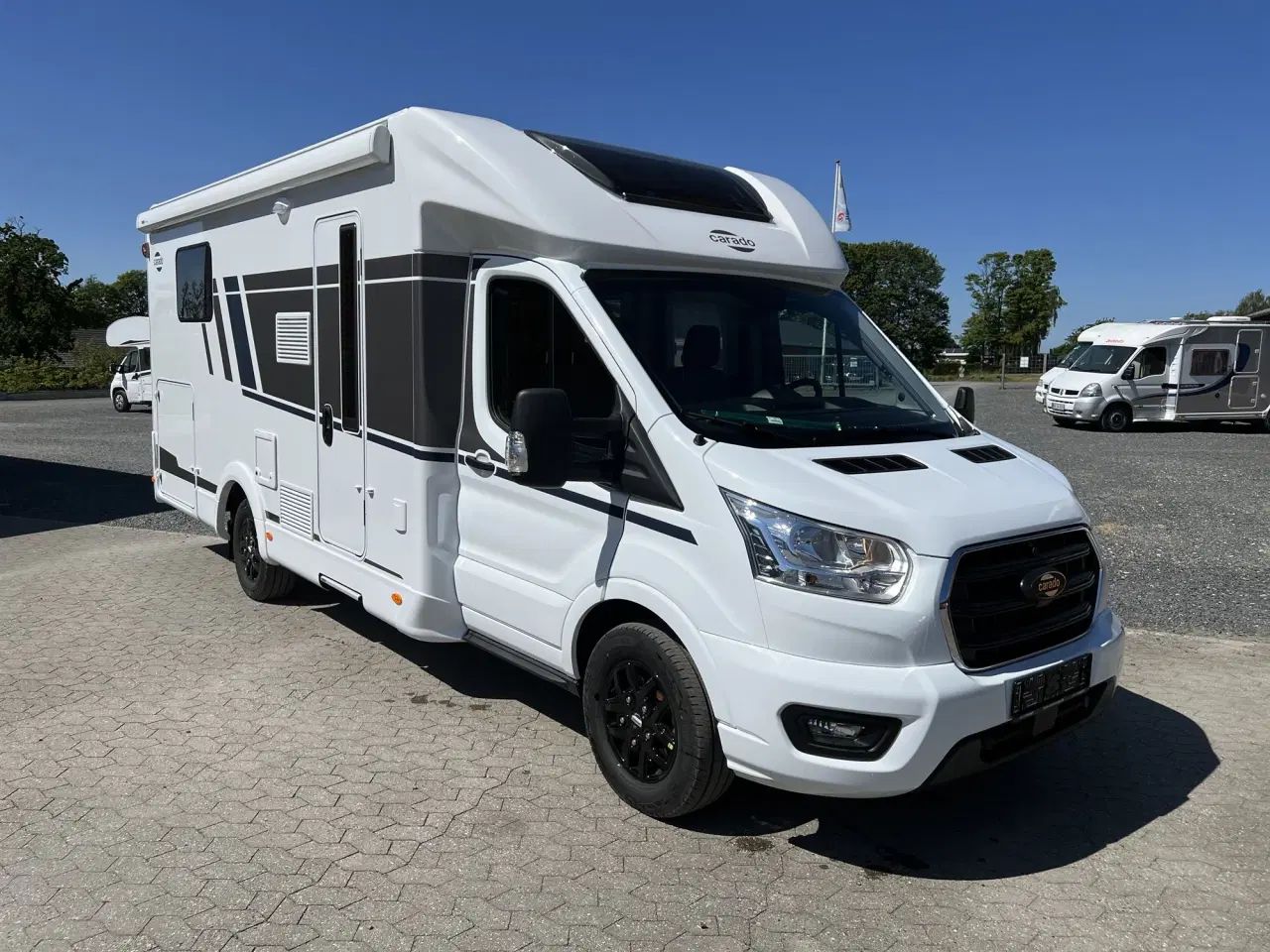 Billede 2 - VOGN 1 | Autocamper udlejes | CARADO - T449