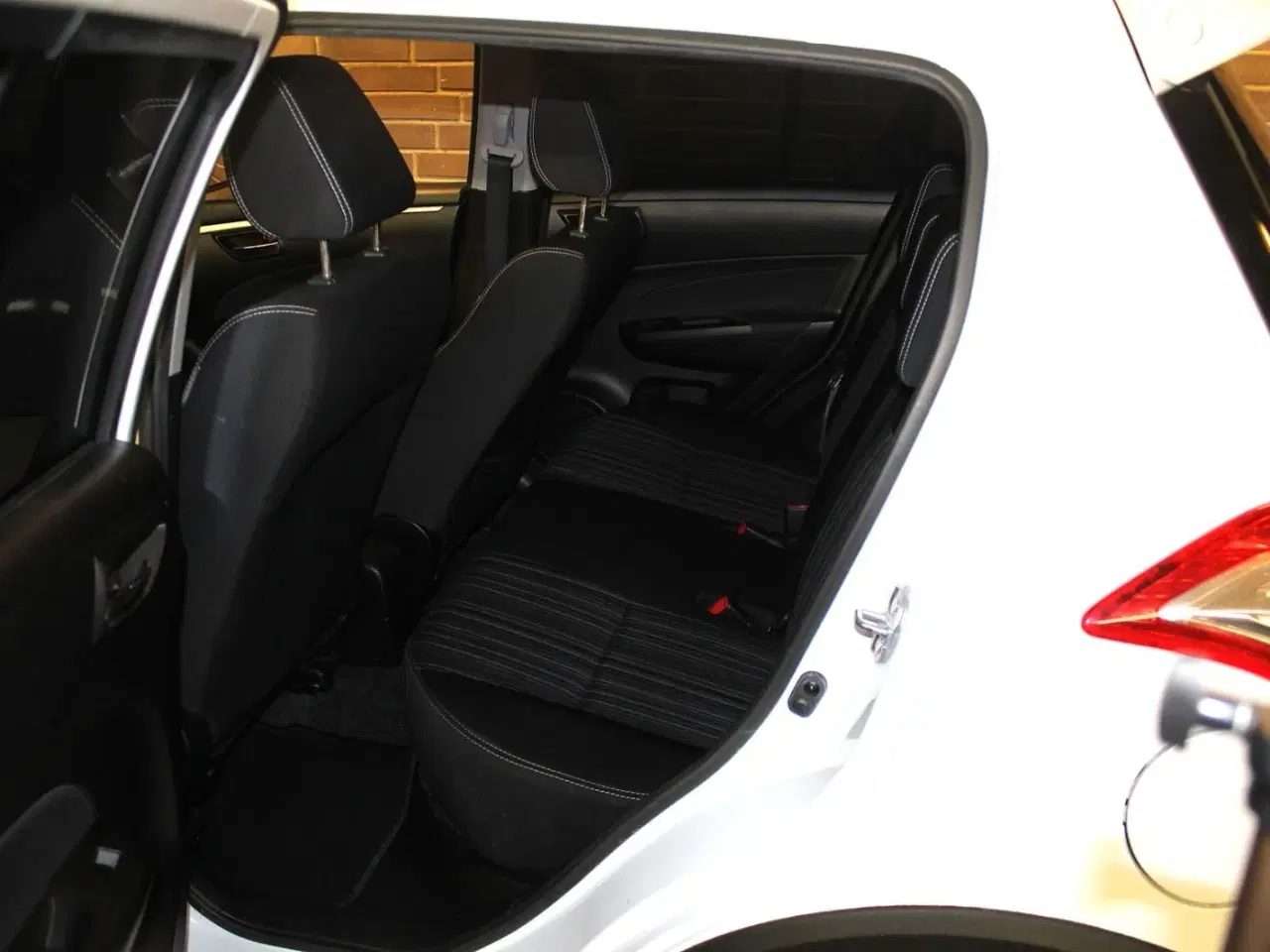 Billede 5 - Suzuki Swift 1,2 Dualjet Sport 20th Anniversary