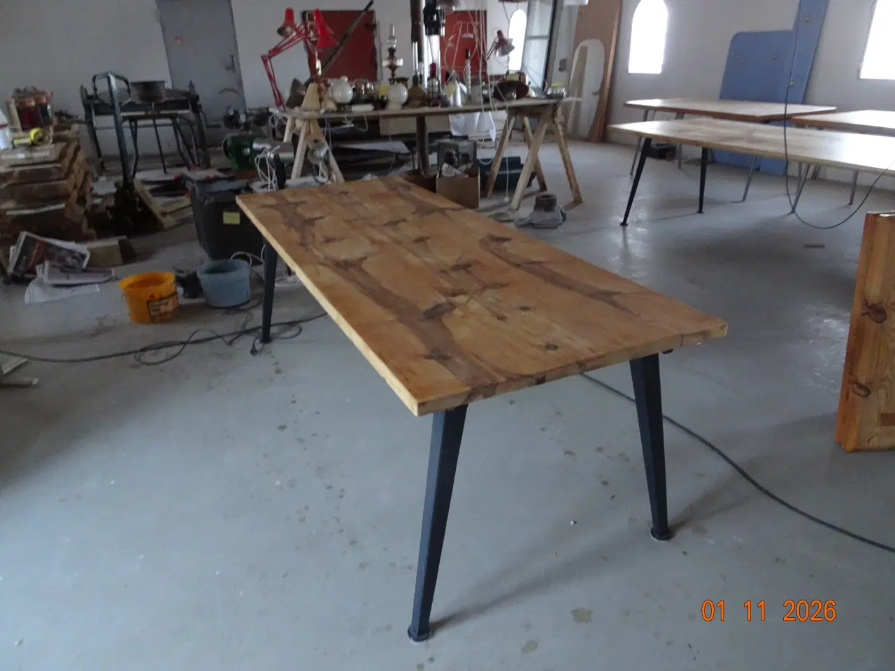 Billede 11 - Spiseborde i naturtræ