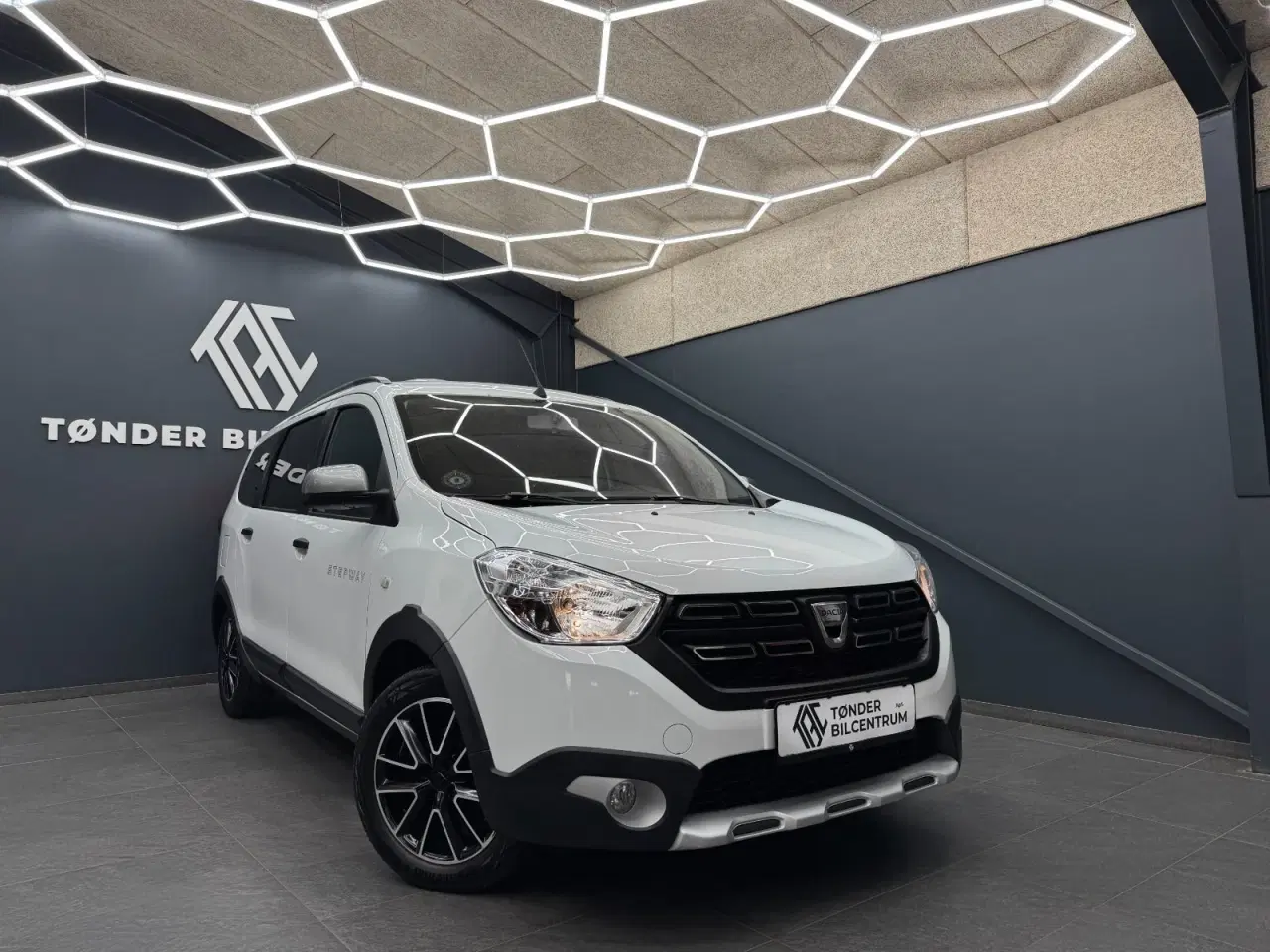Billede 1 - Dacia Lodgy Stepway 1,5 dCi 90 7prs