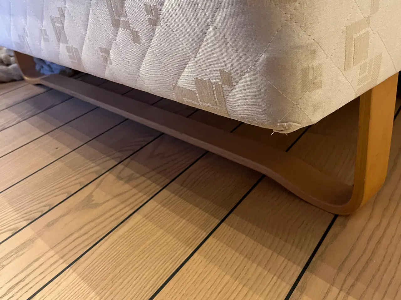 Billede 4 - Lækker boxmadras inkl. topmadras