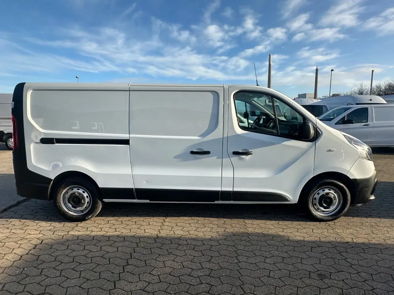 Billede 7 - Renault Trafic T29 2,0 dCi 145 L2H1