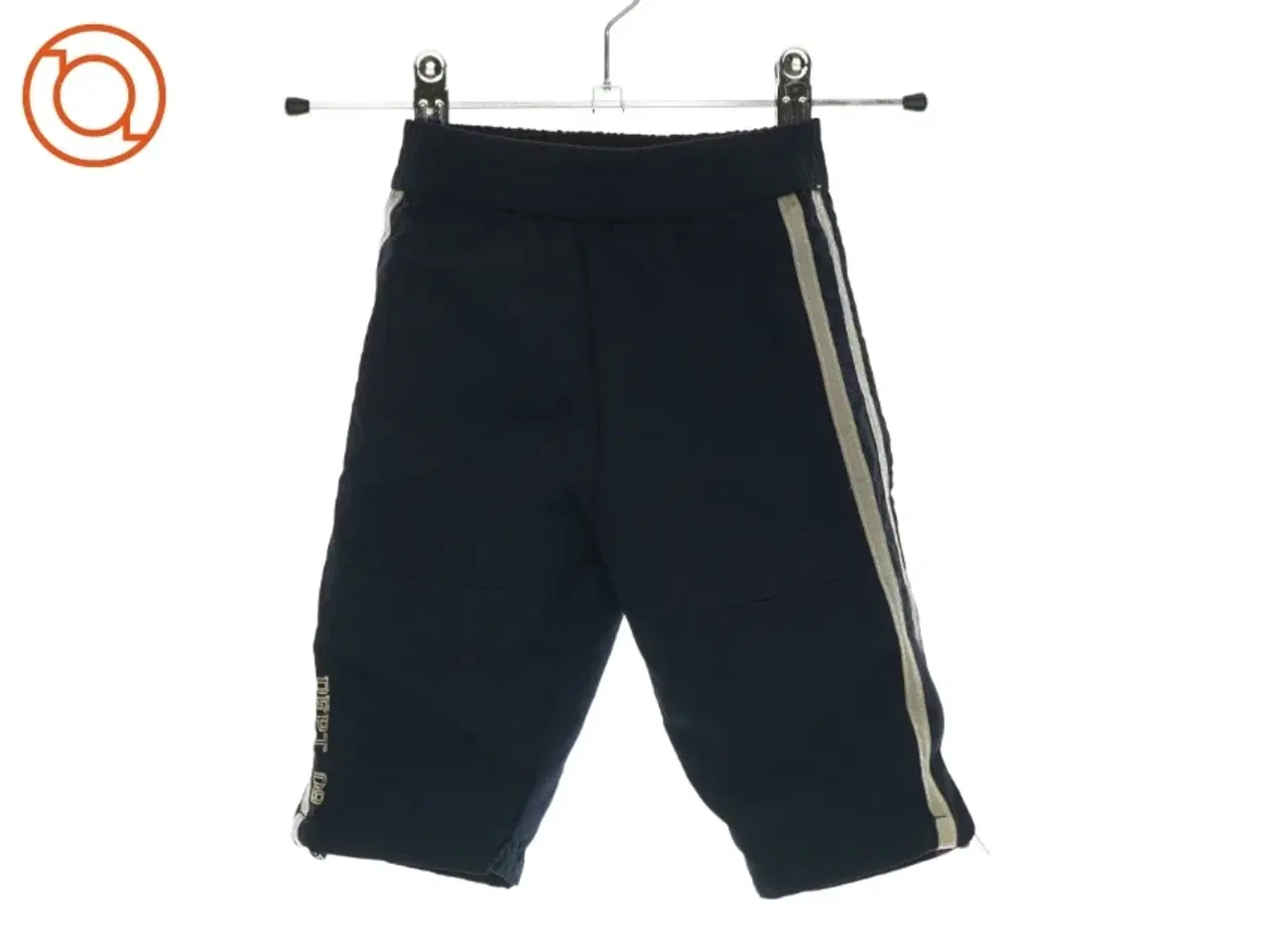 Billede 1 - Sportsbukser med striber (str. 6-9 mdr.)