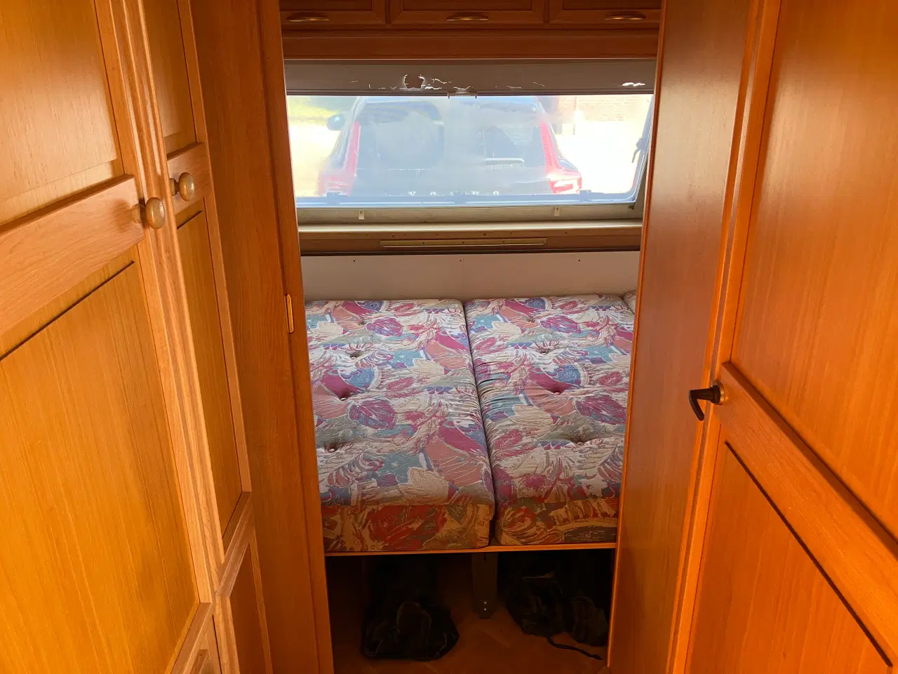 Billede 9 - Campingvogn med udstyr