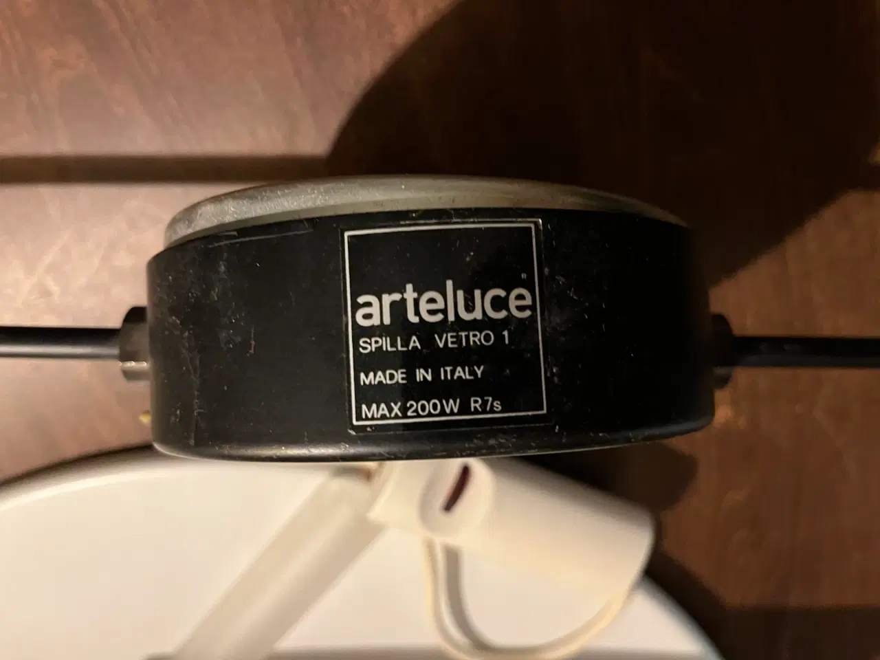 Billede 5 - Fin vintage lampe fra Arteluce model Spilla by Luc