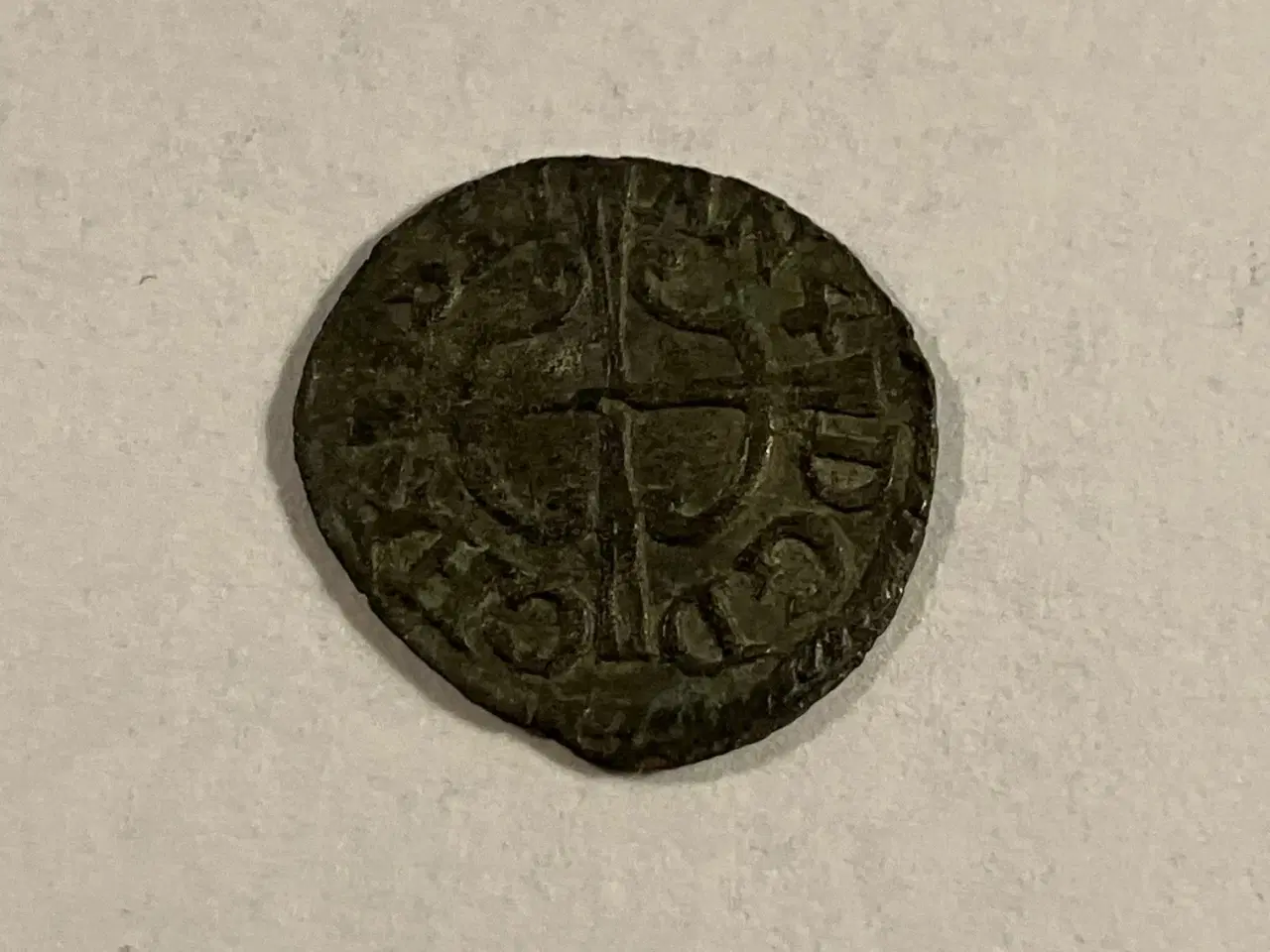 Billede 1 - 1 Hvid u. år S.8.2 H102B