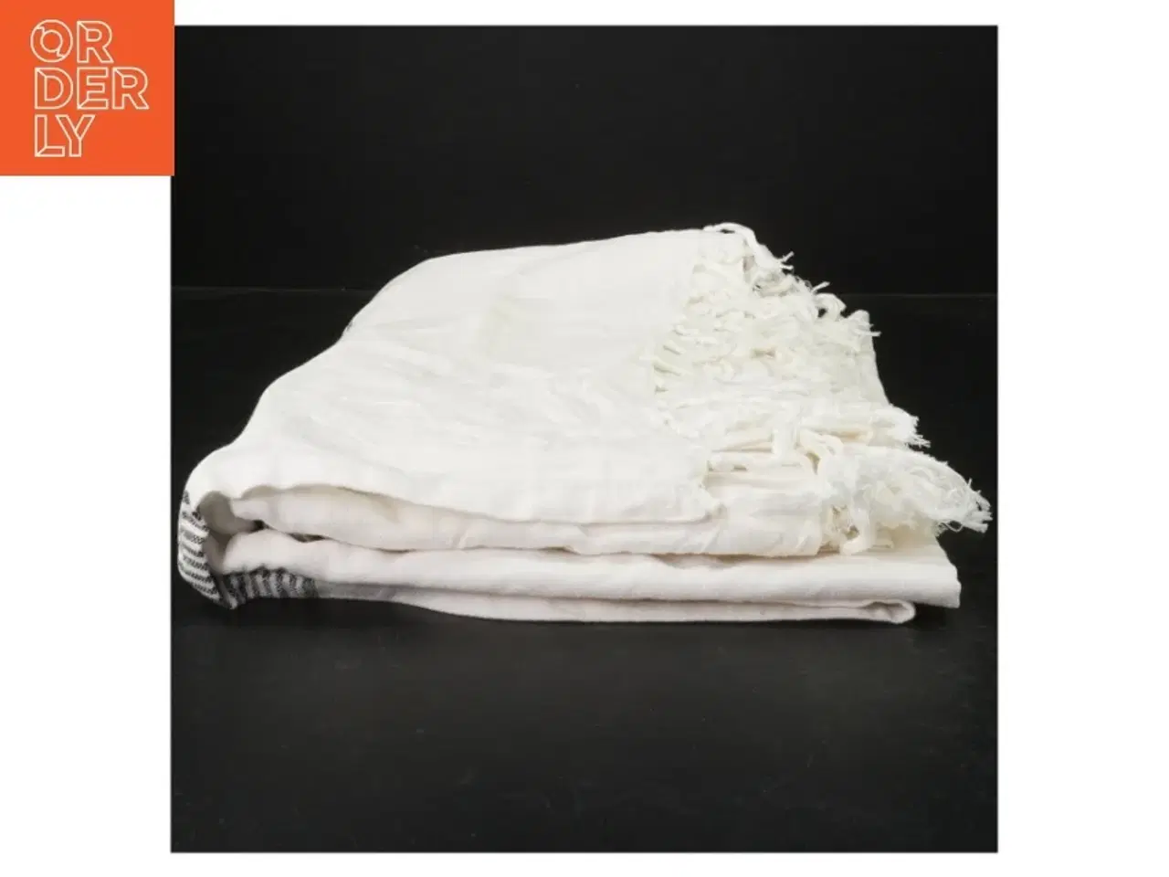 Billede 2 - Lille hvid dug i bomuld med frynser (str. 190x130 cm)