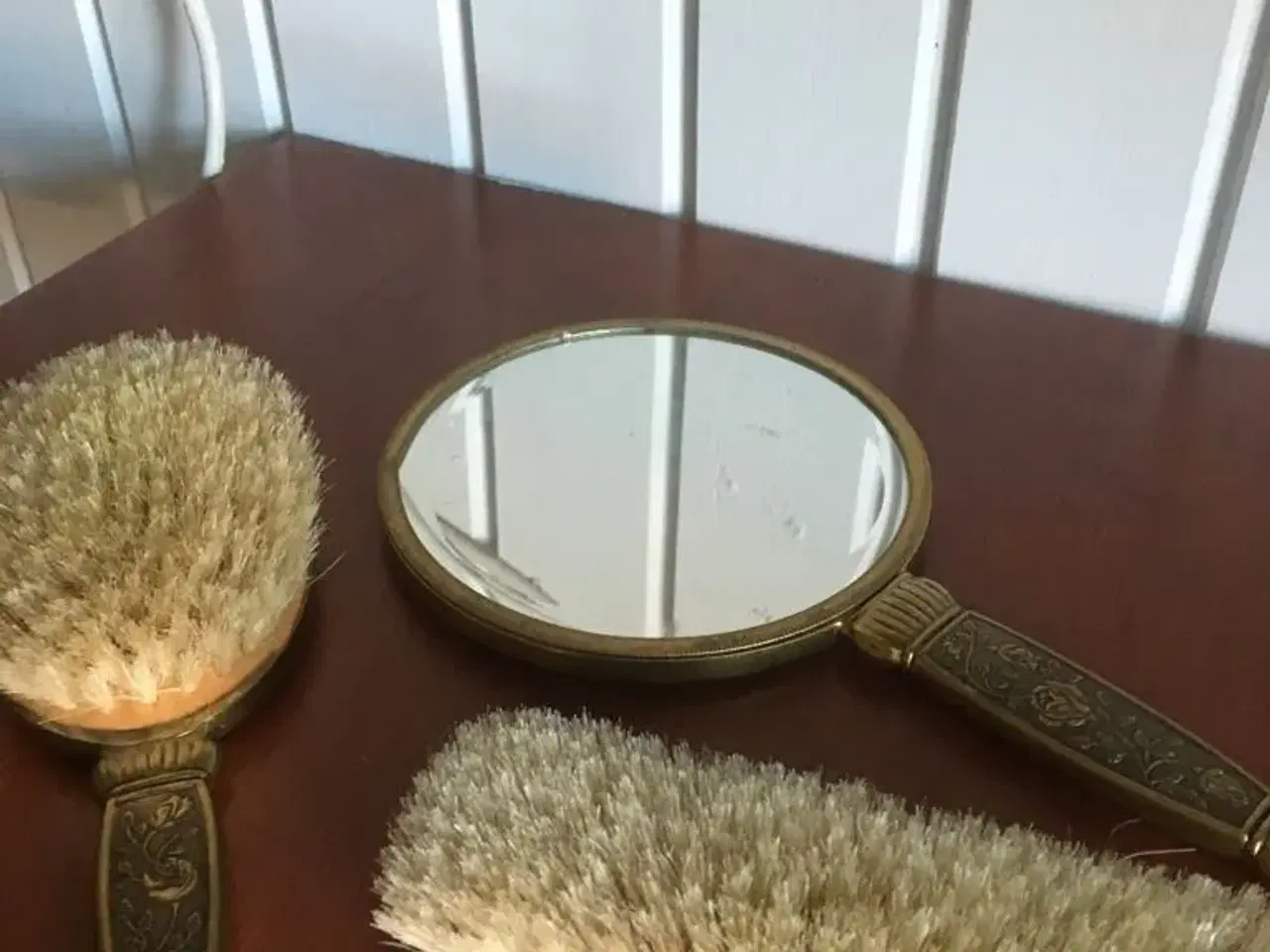 Billede 1 - Gammelt børste og spejlesæt
