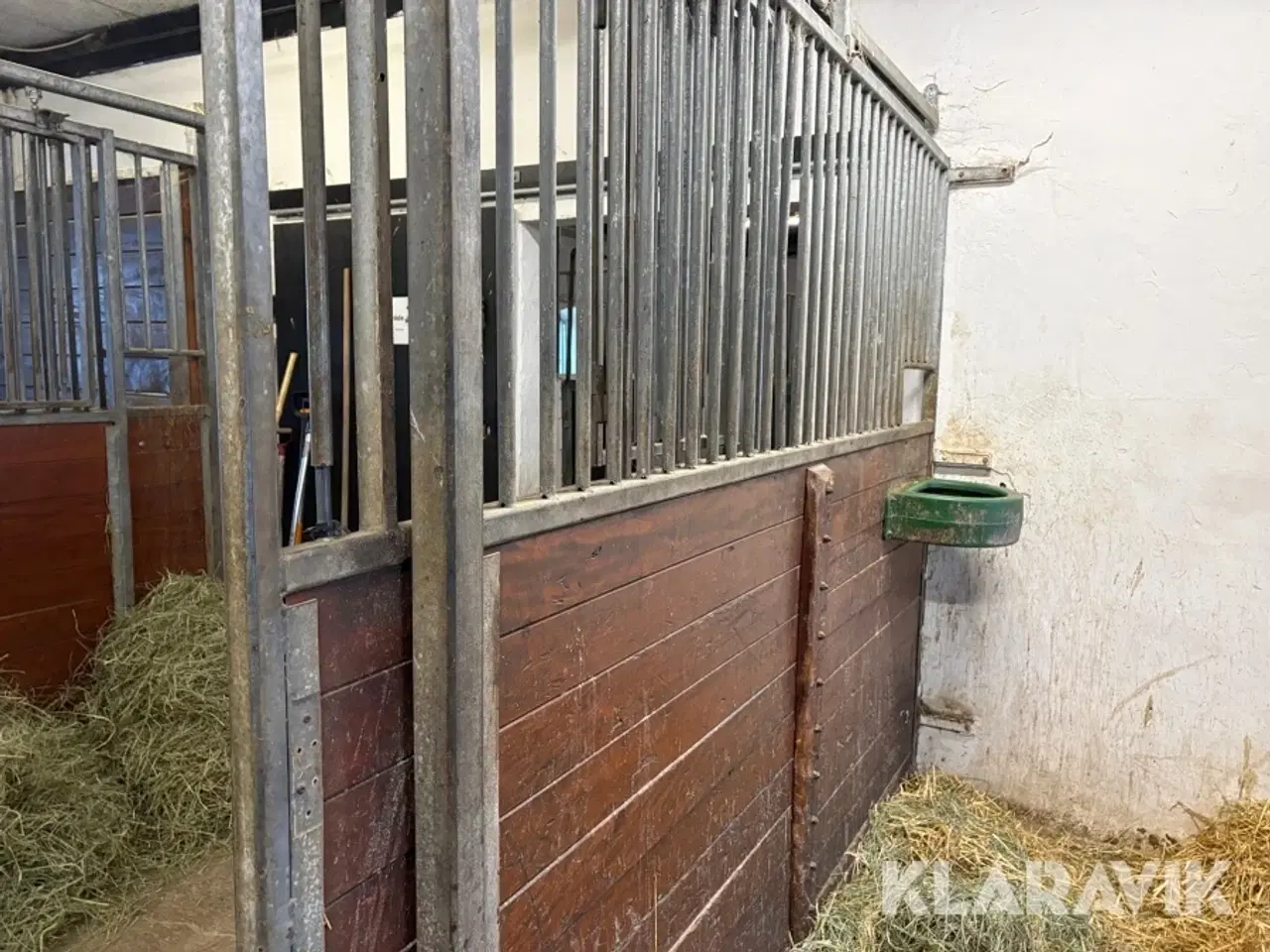 Billede 6 - Hestestalds inventar - 11 bokse i alt