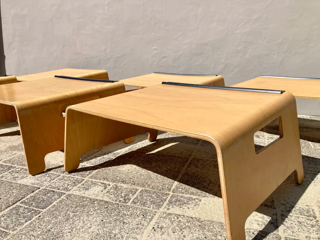 Billede 2 - Vintage bakkebord / sengebord i bøg . 3 stk