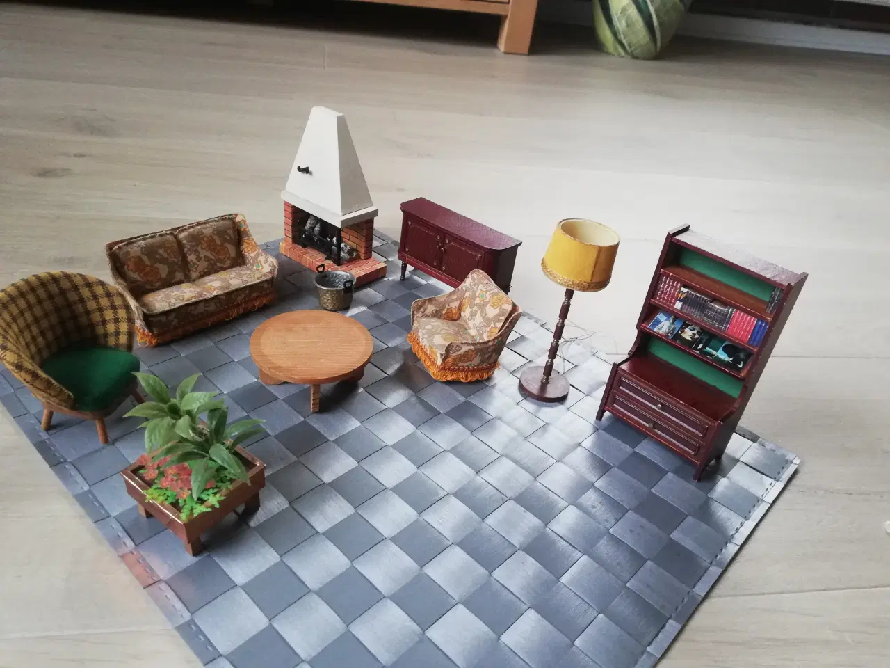 Billede 2 - Dukkehusmøbler retro stue