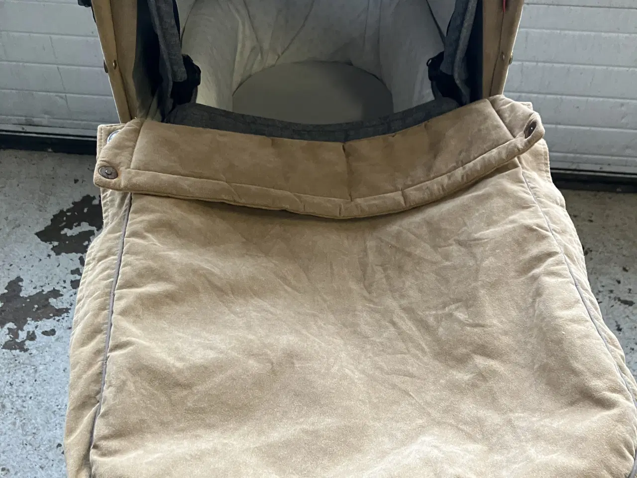 Billede 5 - Odder barnevogn i ruskind