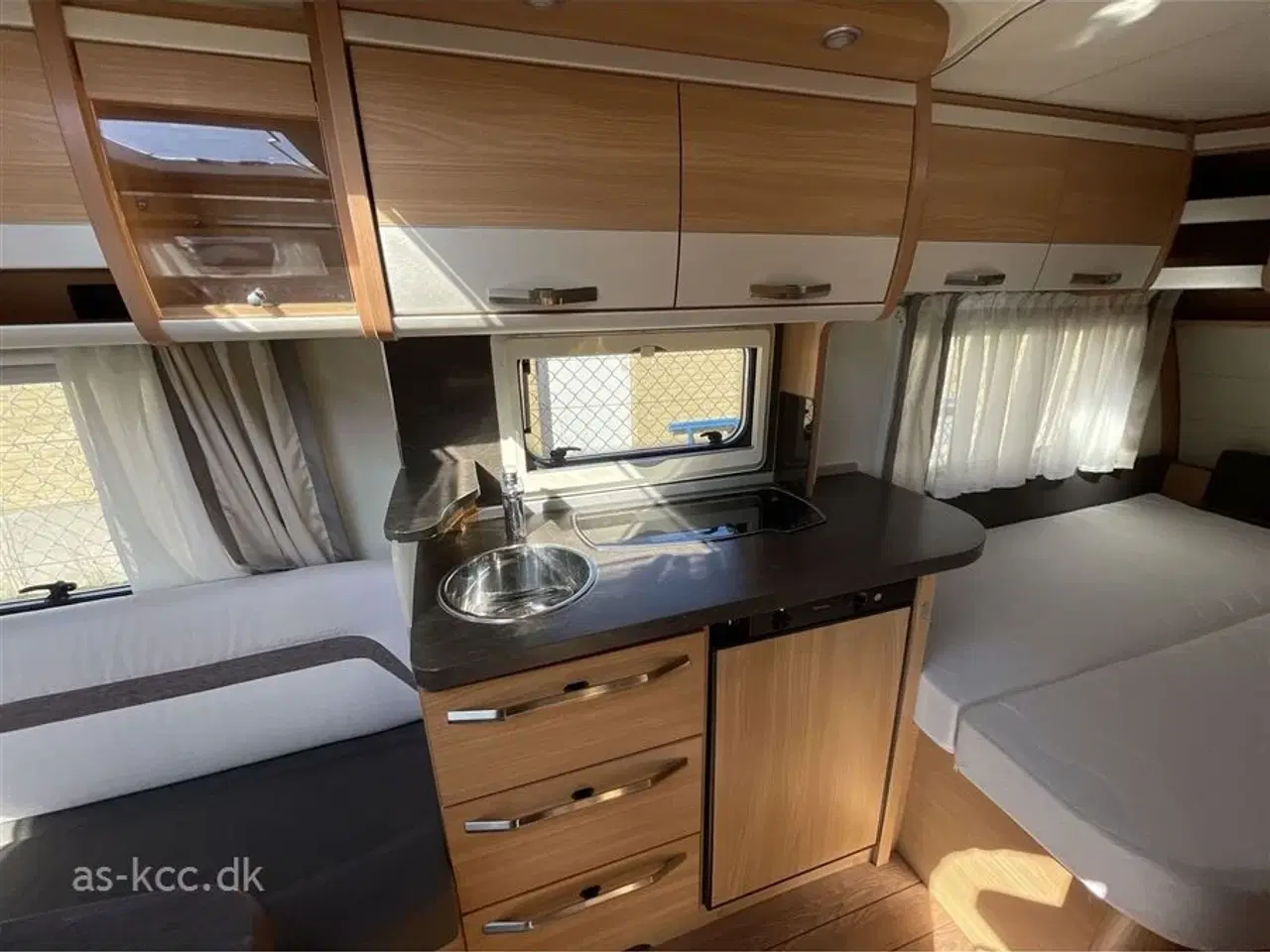 Billede 5 - 2017 - Knaus Südwind Silver Selection 450 FU   Knaus Sûdwind Silver Selection 450 FU Dobbeltseng