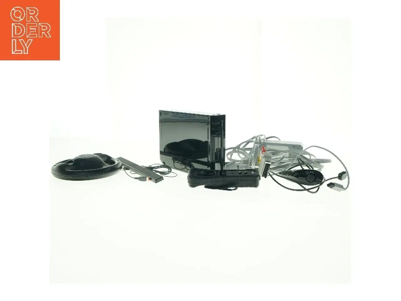 Billede 1 - Spillekonsol med controller og tilbehør fra Wii