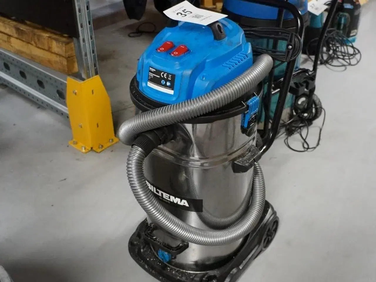 Billede 1 - Våd & Tørsuger BILTEMA WD 2400/70