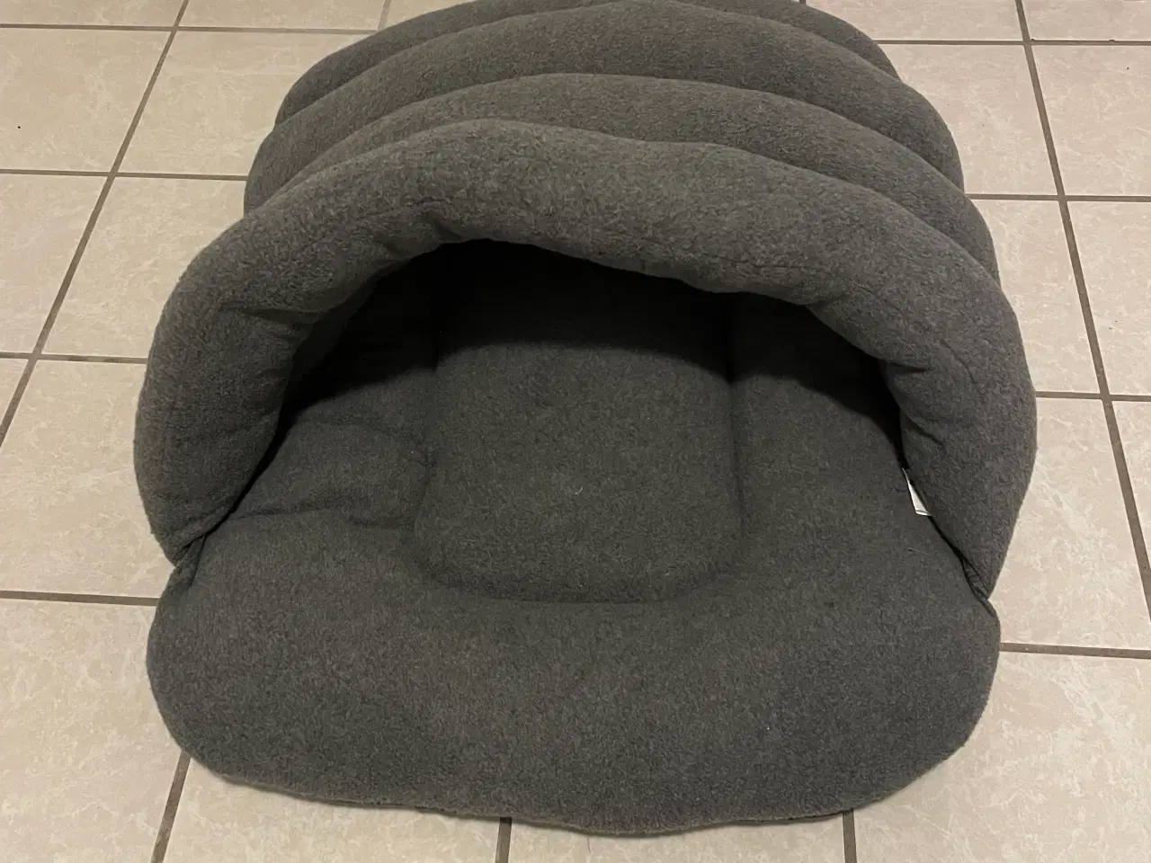 Billede 1 - Kattekurv/skjul