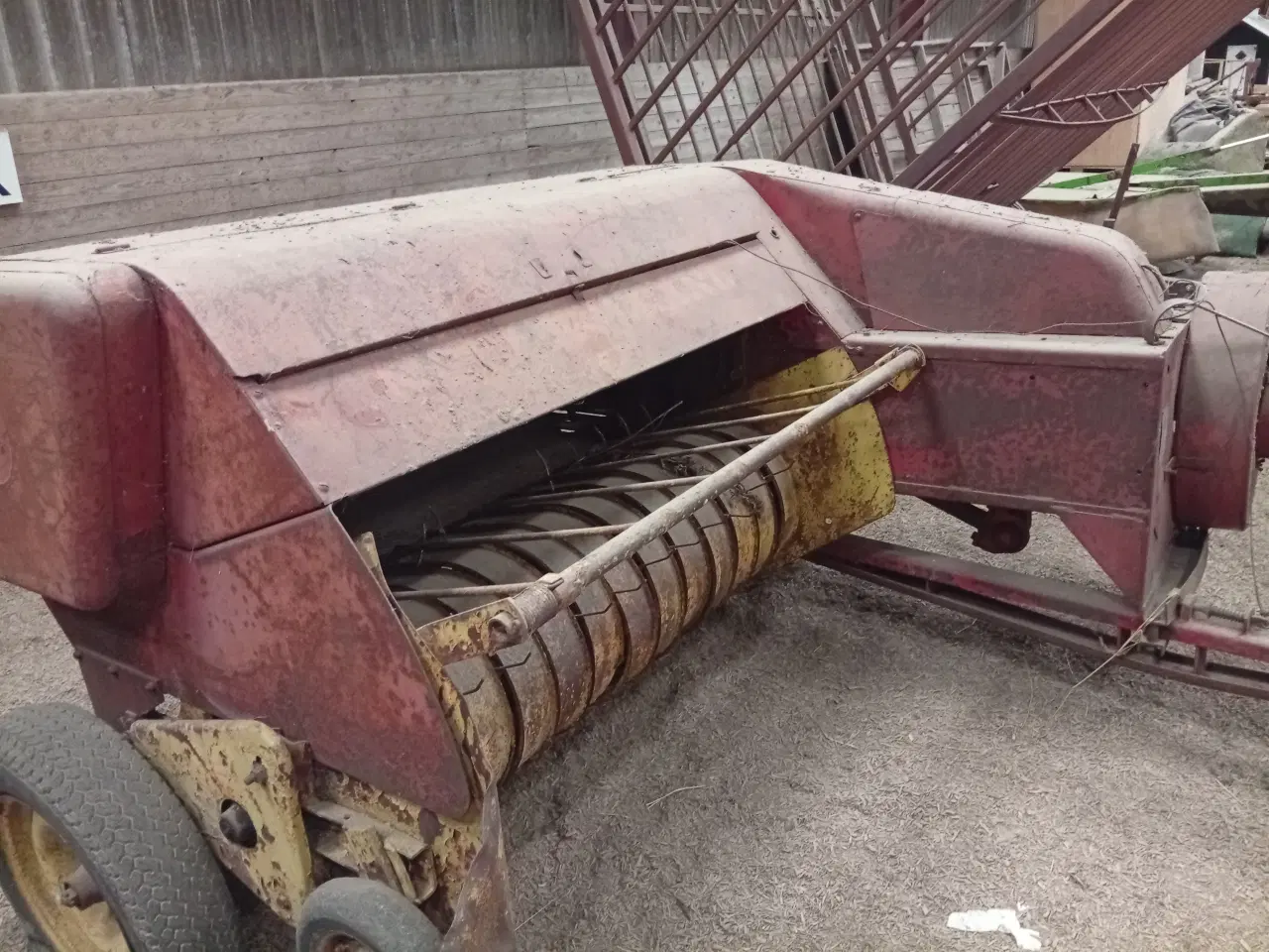 Billede 3 - New Holland S68 halmpresse