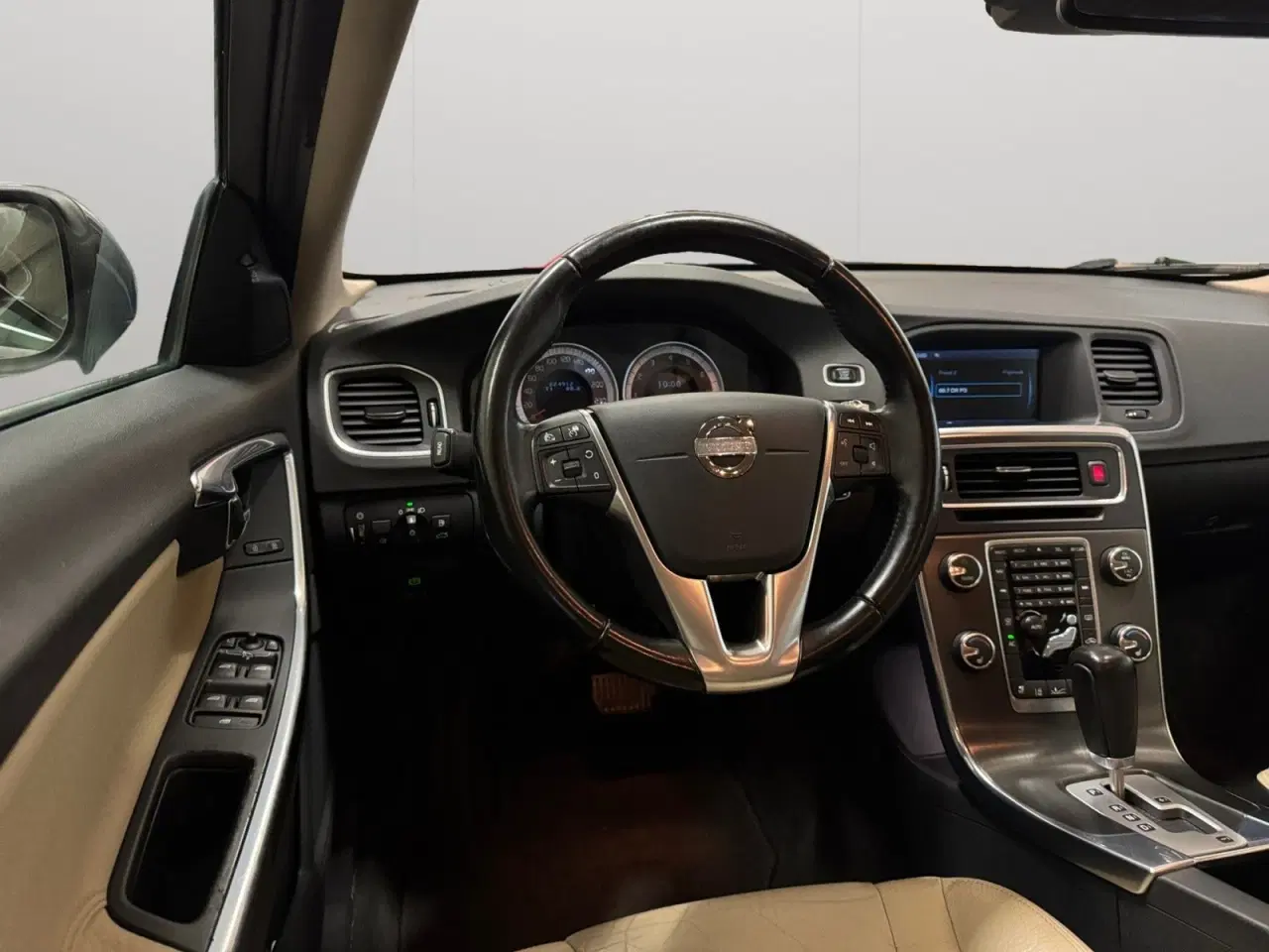 Billede 5 - Volvo V60 1,6 T4 180 Summum aut.