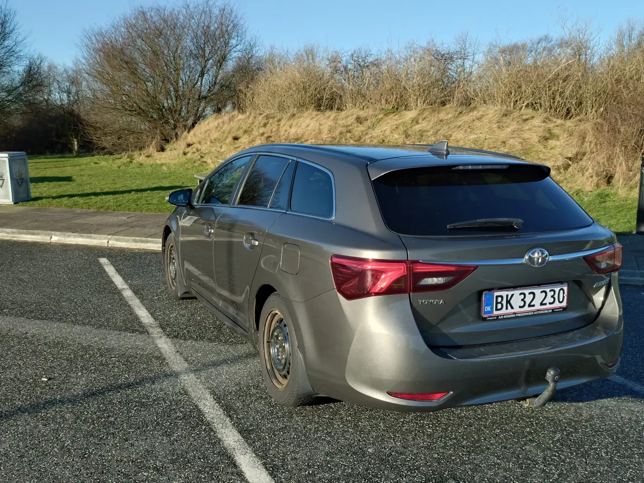 Billede 8 - Toyota Avensis 1.8 T2 Premium Touring sport