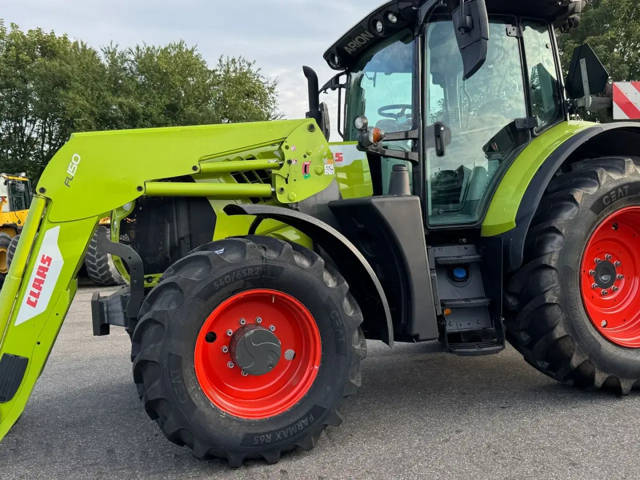 Billede 3 - CLAAS ARION 650 KUN 4600 TIMER OG FULD AFFJEDRING!