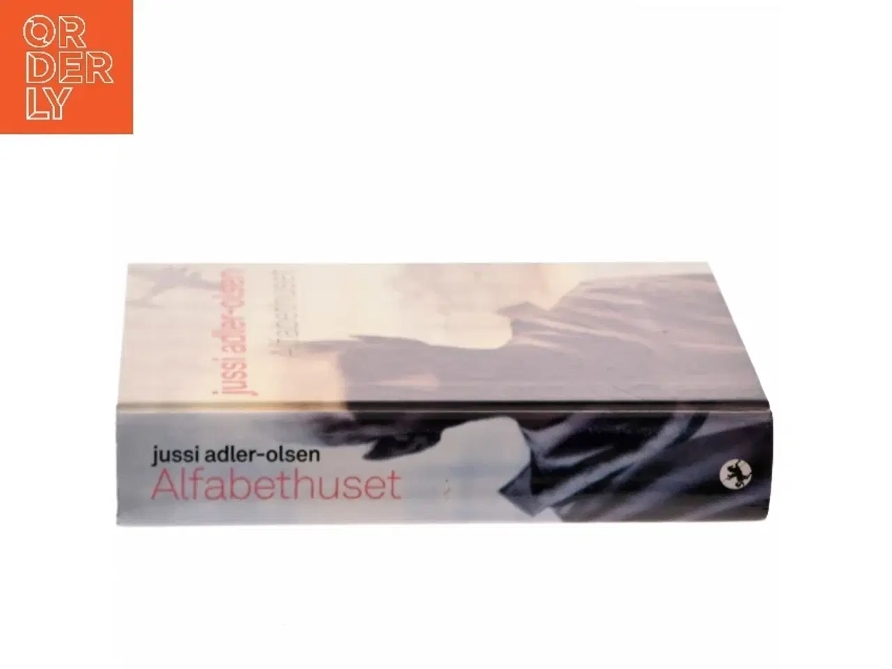 Billede 2 - Alfabethuset af Jussi Adler-Olsen (Bog)