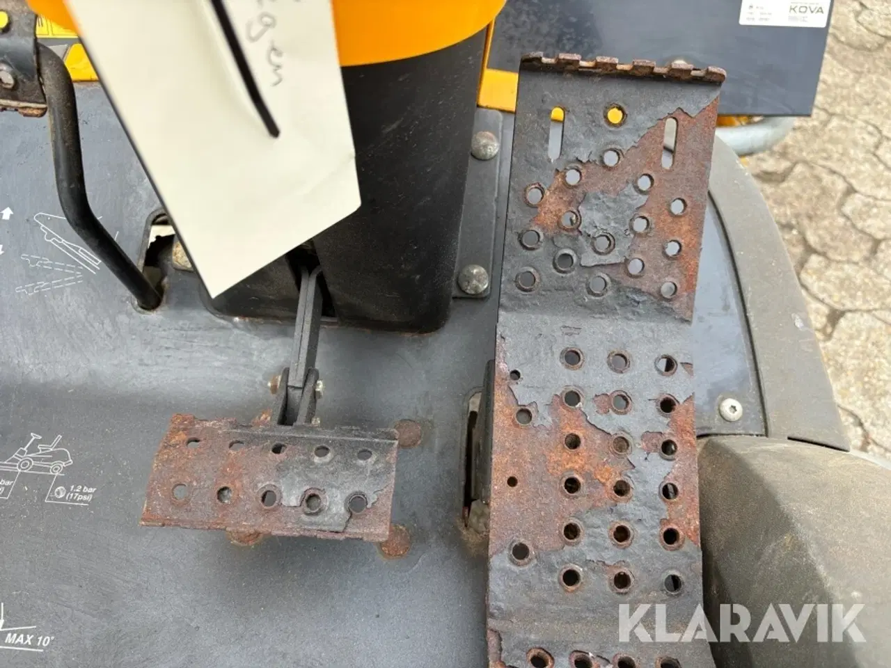 Billede 8 - Fejemaskine Stiga Villa 16 HST