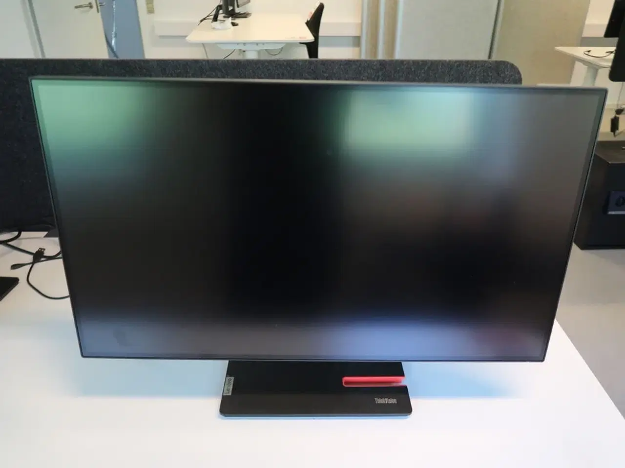 Billede 1 - ThinkVision P27h-30 27" QHD-skærm (USB-C, Docking)