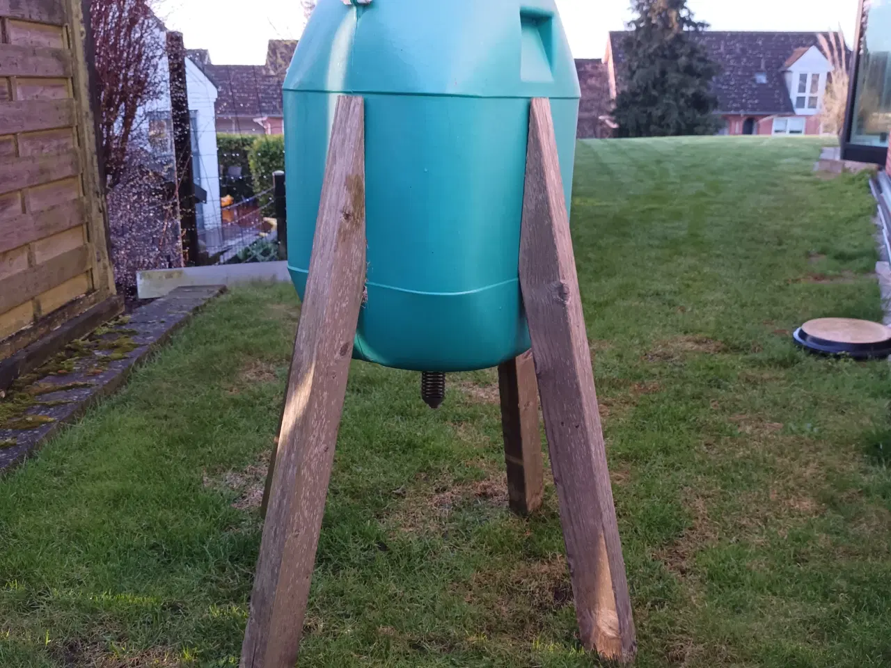 Billede 1 - Fodertønder med spiral