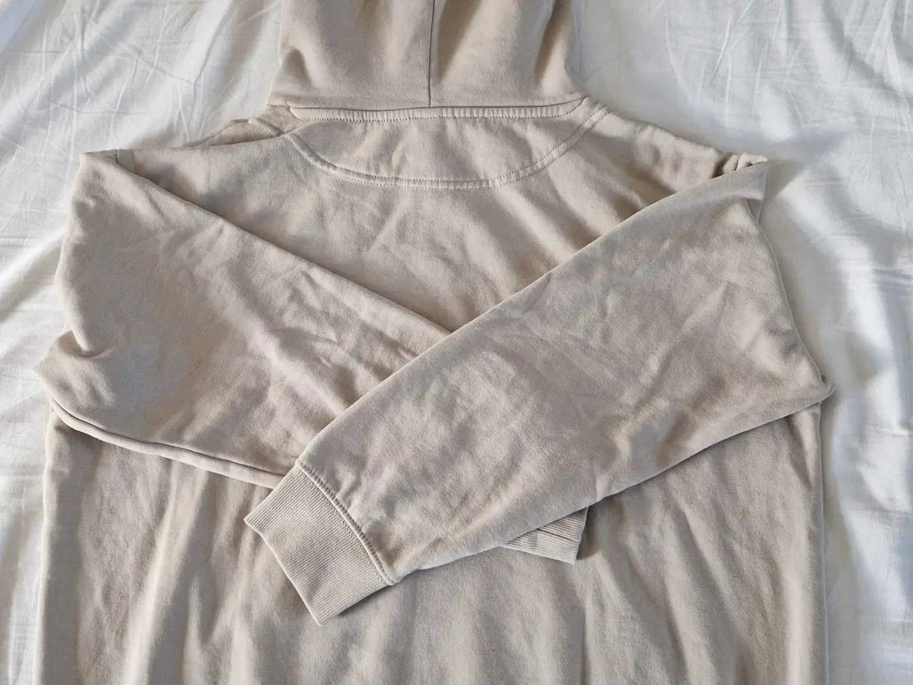 Billede 3 - Hoodie str s 