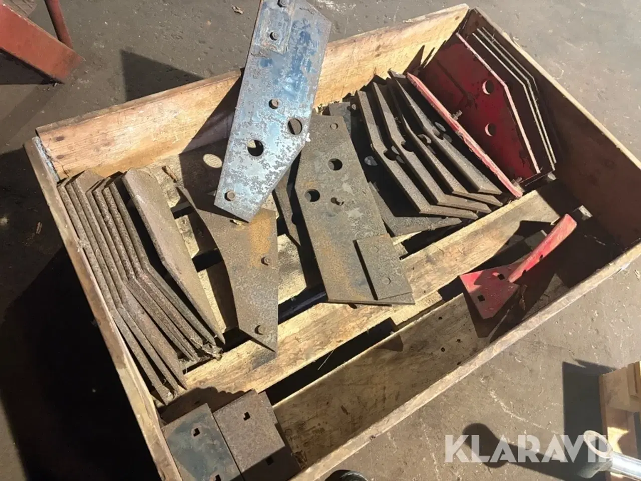 Billede 3 - Sliddele - passer skjold og Kongskilde