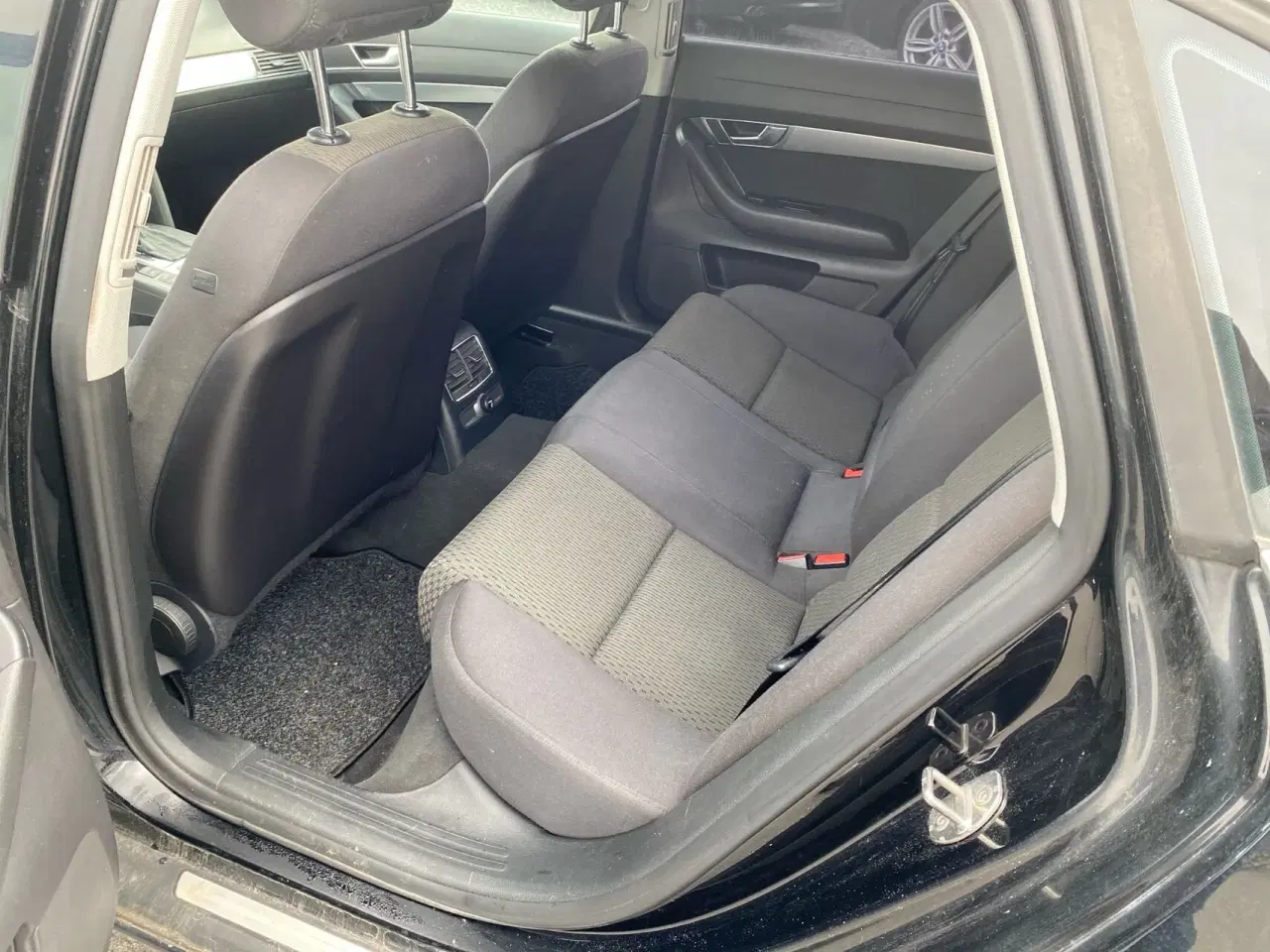 Billede 11 - Audi A6 2,4 V6 Multitr. 177HK 7g Aut.