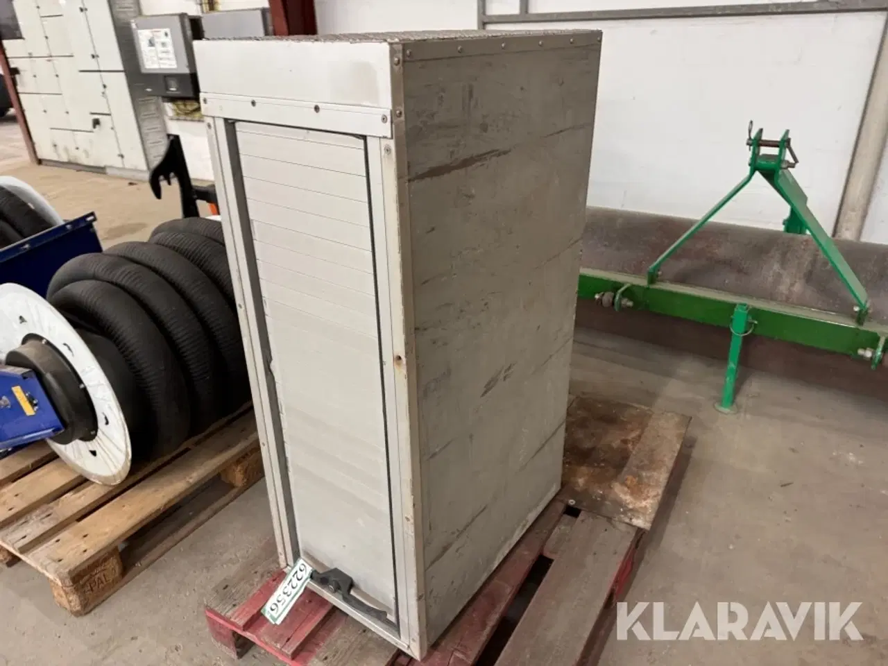 Billede 1 - Redskabsskab D60cm B39cm H110cm