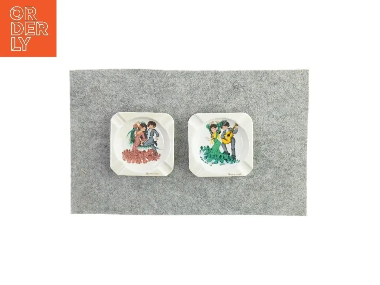 Billede 1 - Små skåle med print fra Ukendt (str. LB: 11,5x11,5cm)