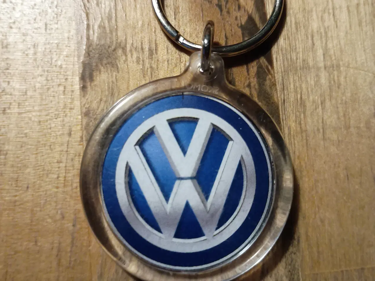 Billede 1 - VW nøglering. 