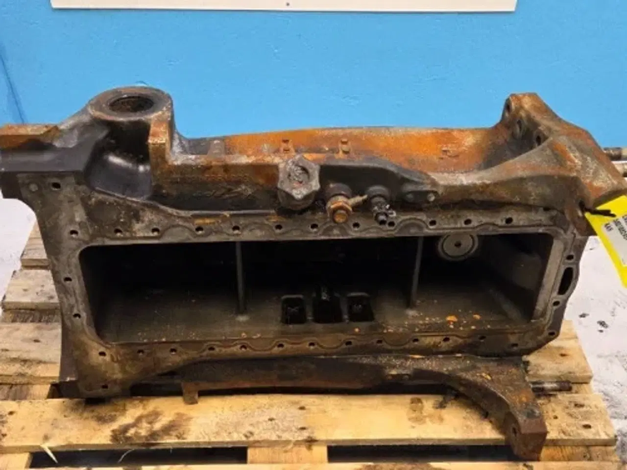 Billede 2 - Iveco F4DFE617L Bundkar 5801882457