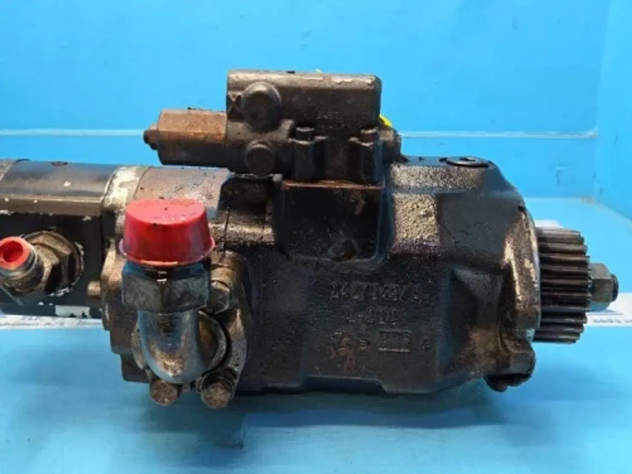 Billede 15 - MacDon D60 Hydraulikpumpe 2427949