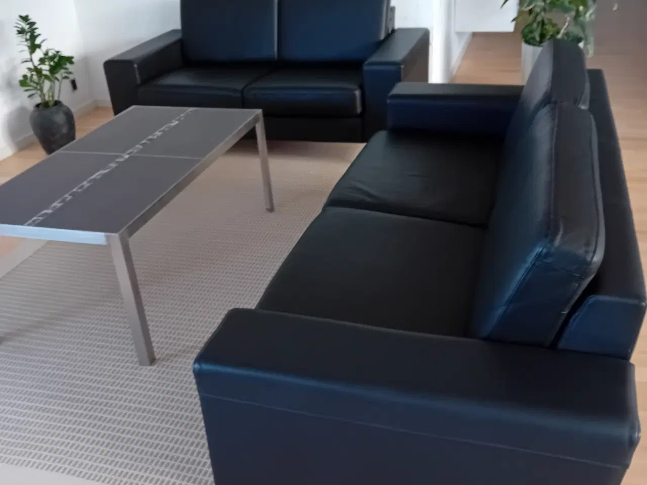 Billede 1 - Stilfuld 2+2½ personers sofa i god læderkvalitet