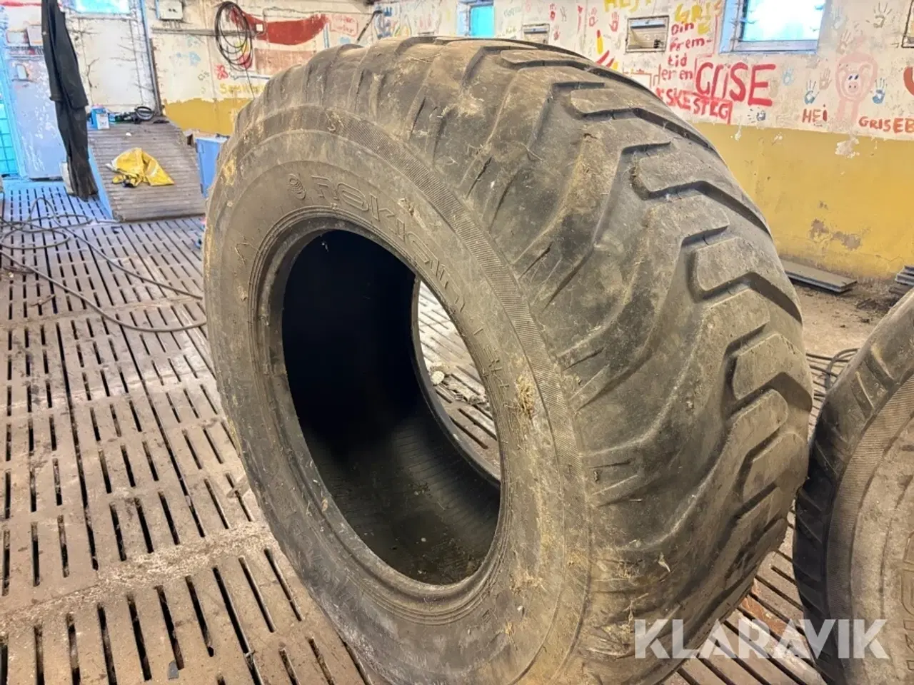 Billede 5 - Dæk uden fælg Nokicin - 2 styks