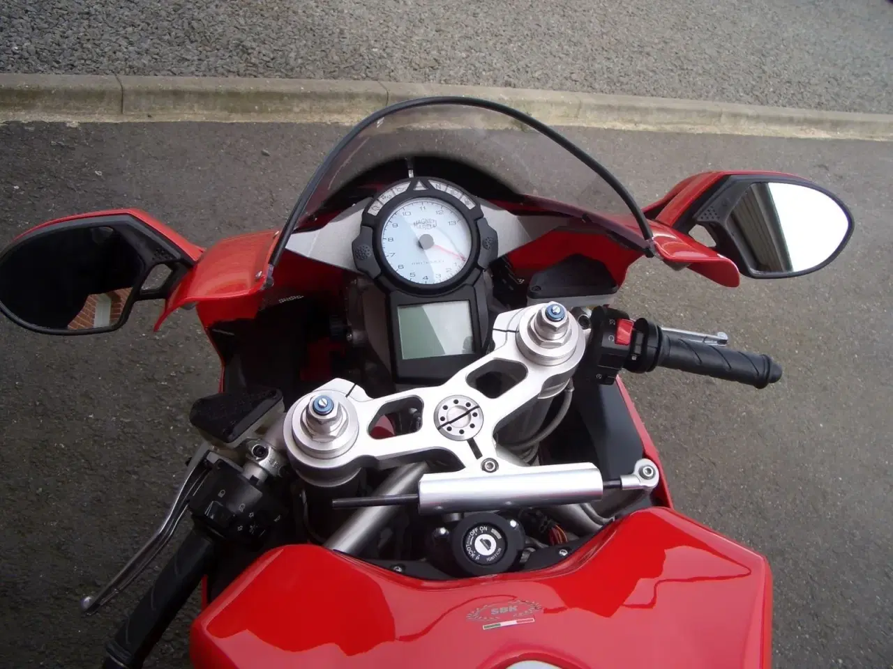 Billede 4 - Ducati 749