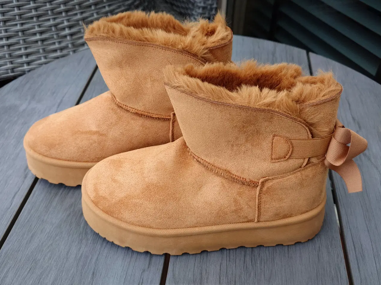 Billede 1 - Ny bamse støvler str 39