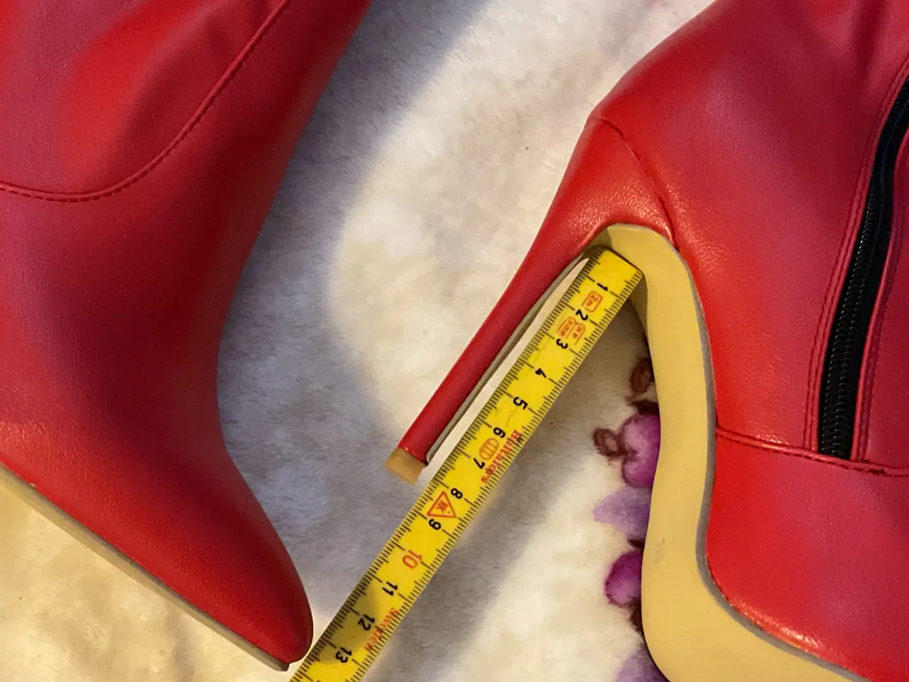 Billede 4 - Lårlange røde støvler i kunst Læder i str. 39 + 40