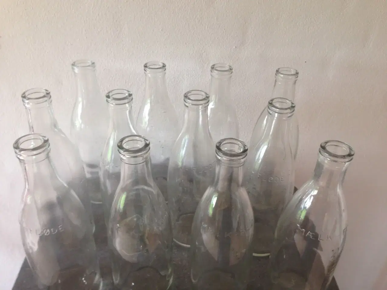 Billede 4 - 12 stk gamle mælke/fløde flasker (1L)