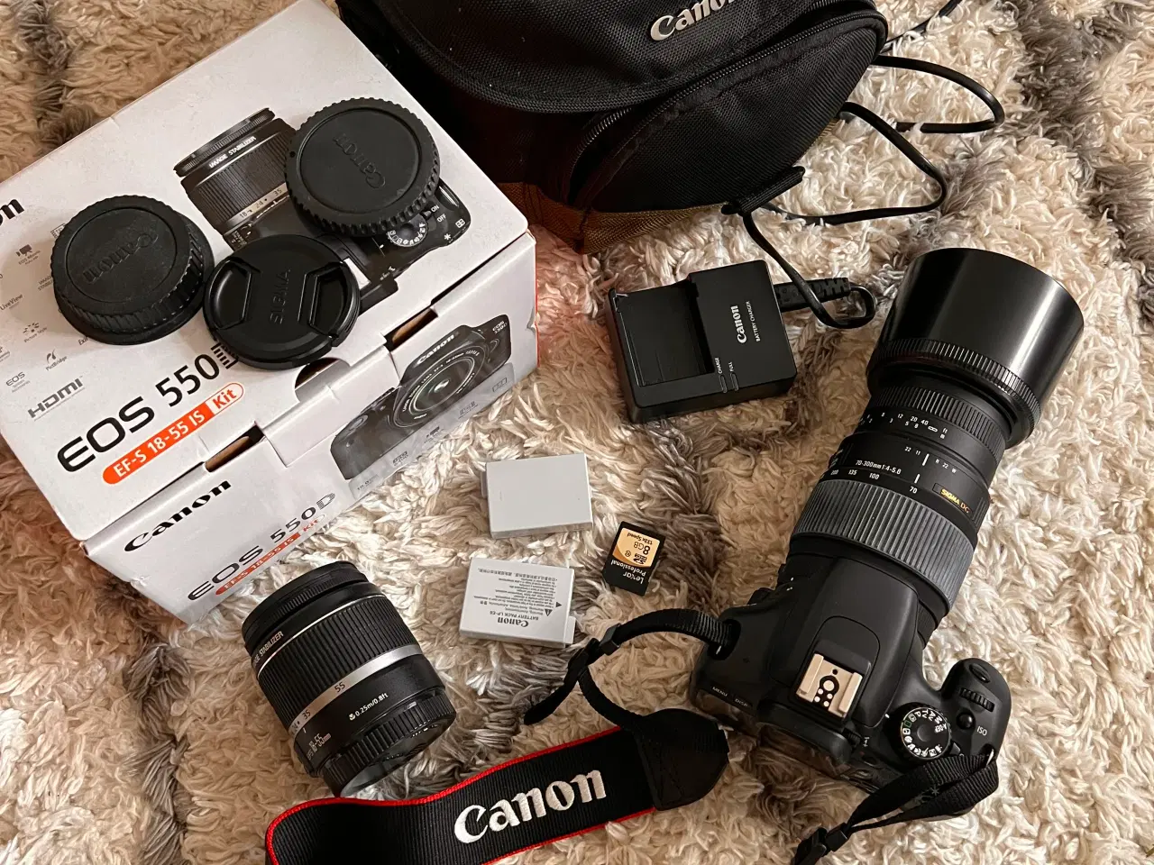 Billede 1 - Canon EOS 550 inkl 2 linser, 2 batterier, taske m.