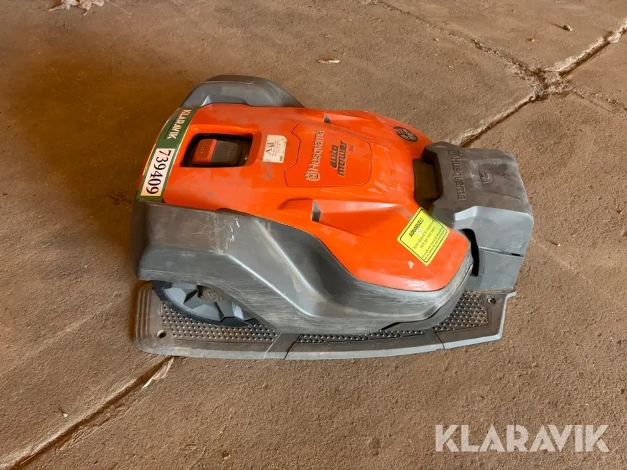 Billede 6 - Robot plæneklipper Husqvarna 550 med ladestation