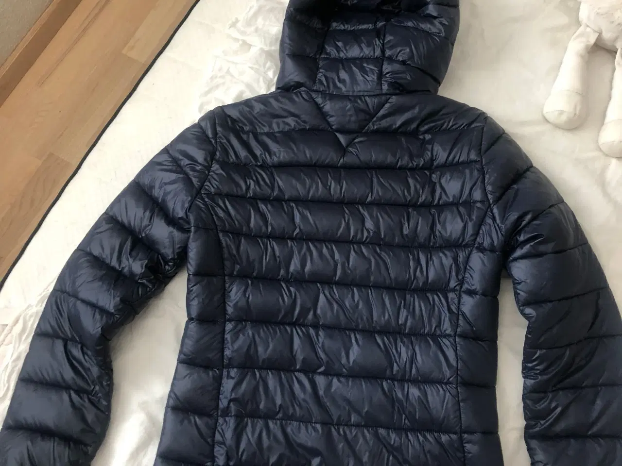 Billede 4 - Tommy Hilfiger jakke str xs