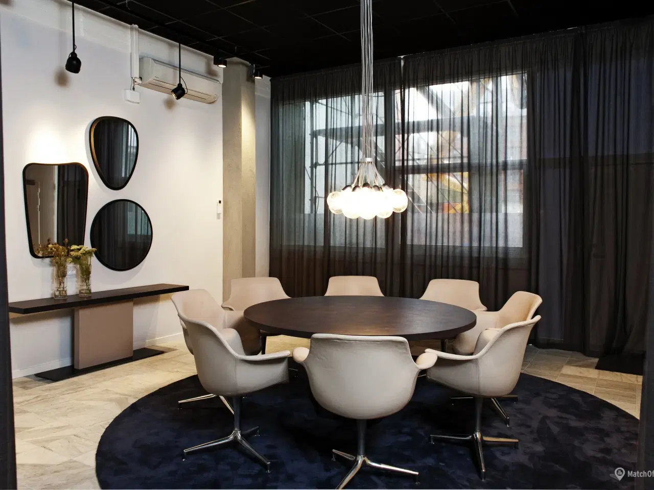 Billede 11 - Højloftet og flot istandsat lejemål i B!NGS