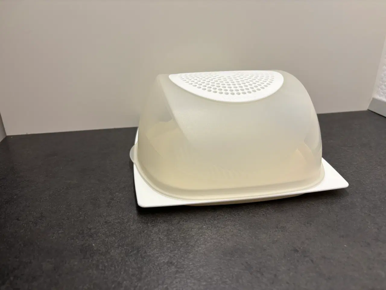 Billede 1 - Tupperware osteklokke