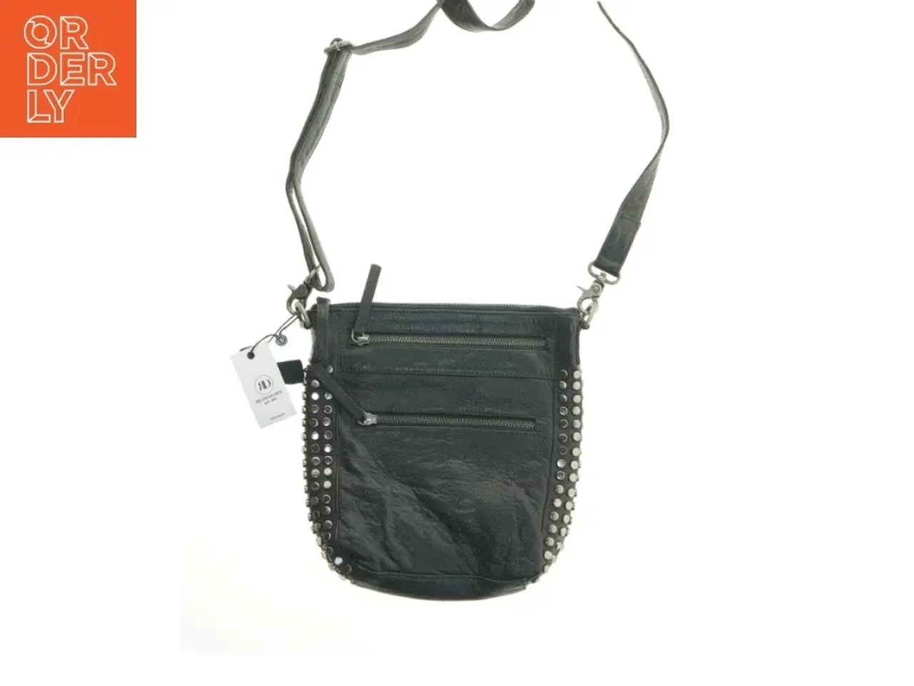 Billede 1 - Sort skuldertaske med nitter fra Re: Designed (str. 28x26,5 cm)