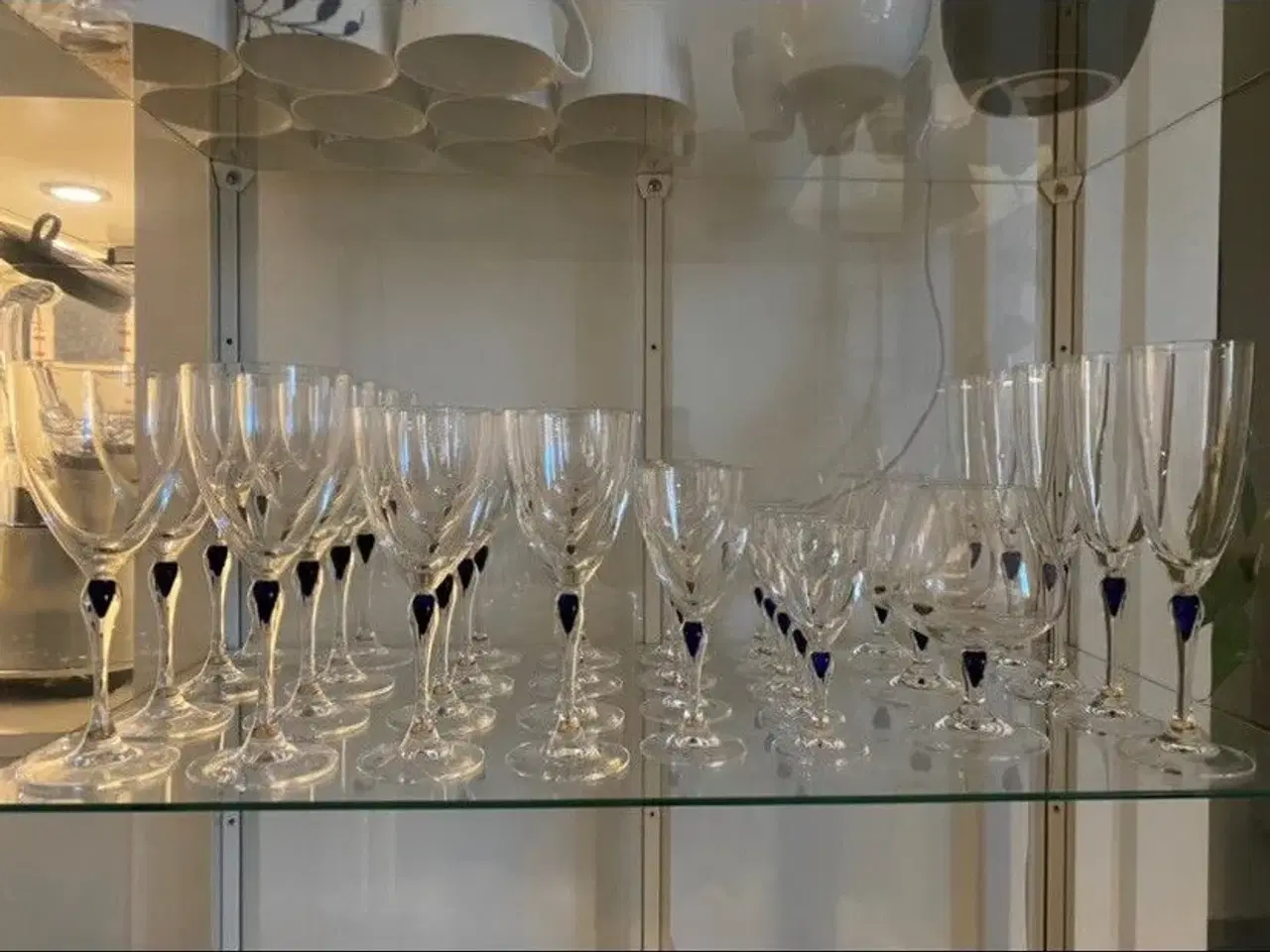 Billede 5 - Cristal d'Arques, Blå Saphir glas, 6.299,-