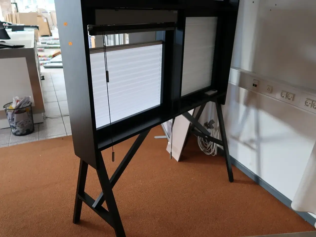 Billede 4 - Stativ med div. Markiser m.m.